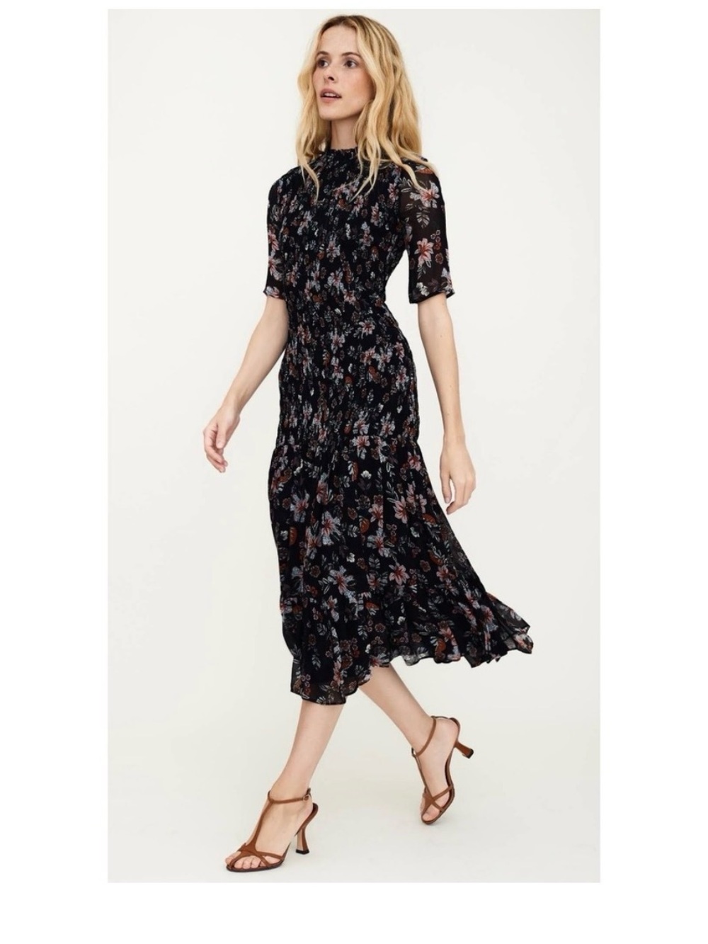 VERONICA BEARD Gabi Maxi Dress Sz 0 Black Floral Ruffles
Flowy Flounce Hem Chic